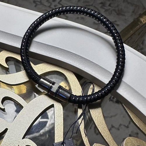 اسورة تومي الأصليه