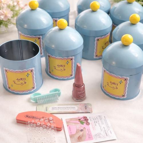 توريعات العيد " علبة nails"