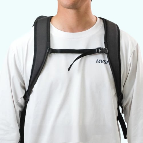 حقيبة رياضية من ASICS بقسم سفلي للأحذية – حجم 35L