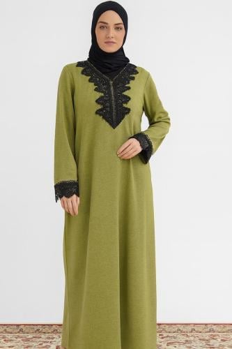 جلابية نُور التطريز