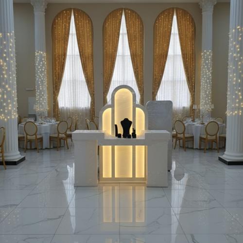 إيجار Golden Reign – عهد الذهب