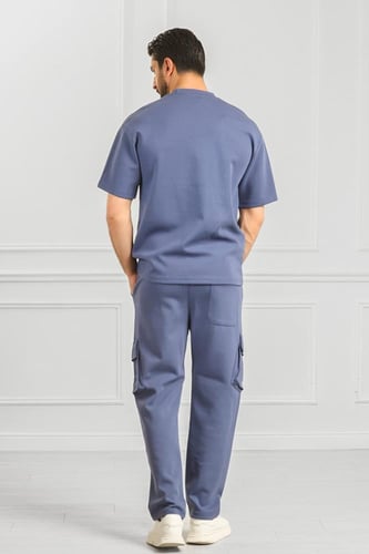 طقم رجالي أوفر سايز نص كم بجيب جانبيه