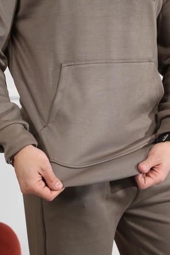 طقم رجالي شتوي اوفر سايز مكون من هودي و بنطال