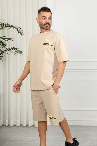 Men's oversized casual set, shorts with short sleeves and round collar, decorated with a large embossed print on the back