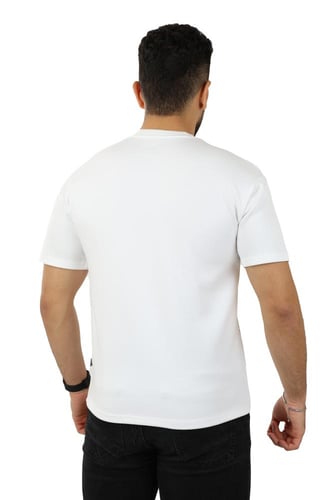 تيشرت رجالي اوفر سايز بياقة مدورة مغلقة وطباعة على...