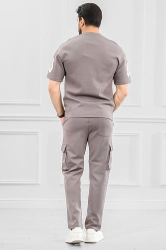 طقم رجالي أوفر سايز نص كم بنطال طويل بجيب جانبية و...