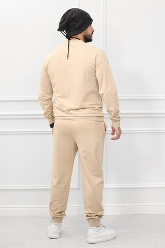 طقم رجالي شتوي كاجوال أرجل ضيقه وياقة مدورة مغلقة