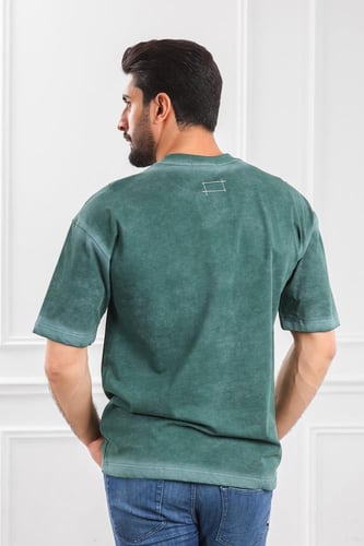 تيشرت رجالي أوفر سايز مغسول مزين بأحرف HAPPY Festi...