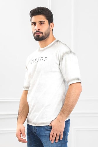 تيشرت رجالي أوفر سايز مغسول مزين بأحرف HAPPY Festi...