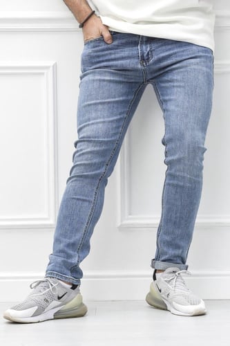 بنطال رجالي عصري جينز ضيق بلون أزرق