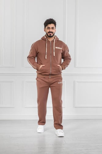 طقم رجالي شتوي دبل كاب وقبعة وخطوط على الجوانب