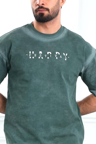 تيشرت رجالي أوفر سايز مغسول مزين بأحرف HAPPY Festi...