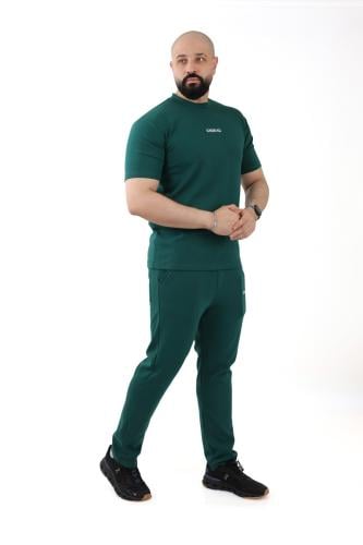 طقم رجالي صيفي كاجوال بنطال مع تيشرت بطبعة كبيرة ع...