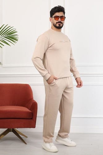 طقم رجالي شتوي مكون من سويت شيرت وبنطال