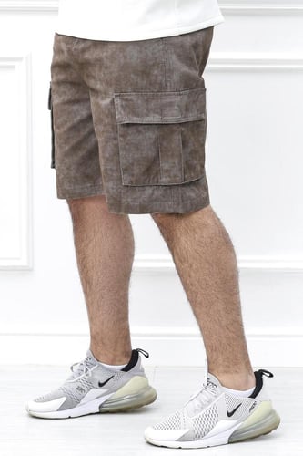 شورت رجالي مزود بجيوب