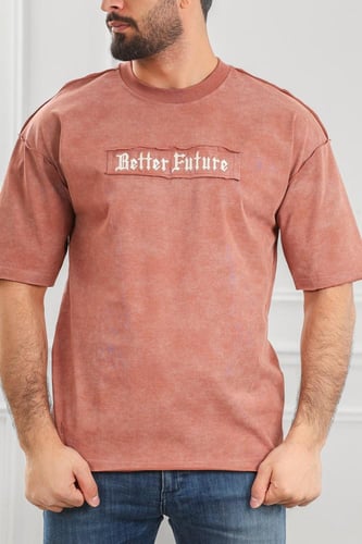 تيشرت رجالي أوفر سايز مغسول بطبعة Better Future مح...