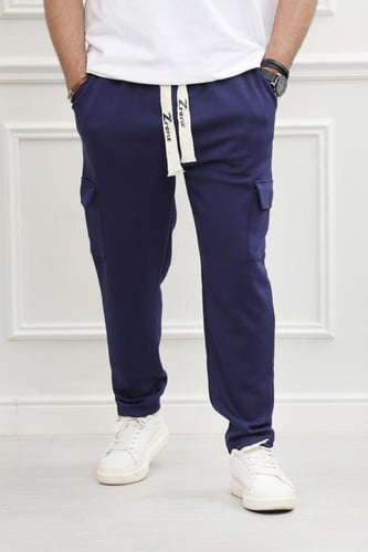 بنطلون رياضي كارجو بخصر مطاطي وقصة واسعة ومستقيمة...