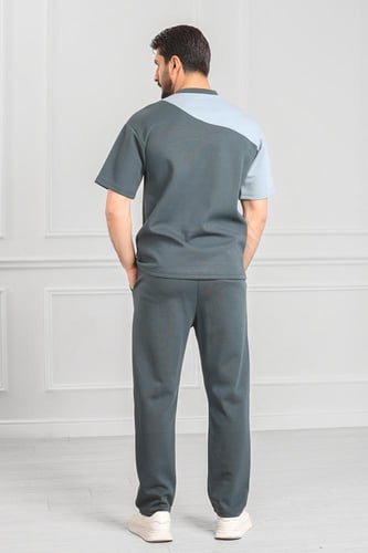 طقم رجالي أوفر سايز لونين نص كم