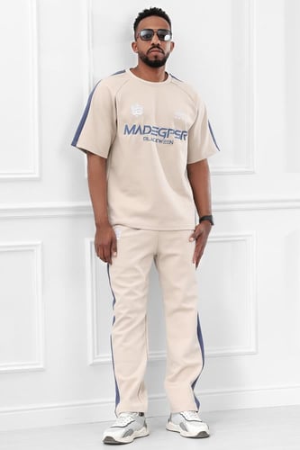 طقم رجالي صيفي كاجوال اوفر سايز مكون من تيشرت بطبع...