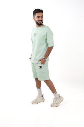 طقم رجالي شورت مع تيشرت - طقم شورت وتي شيرت رجالي...