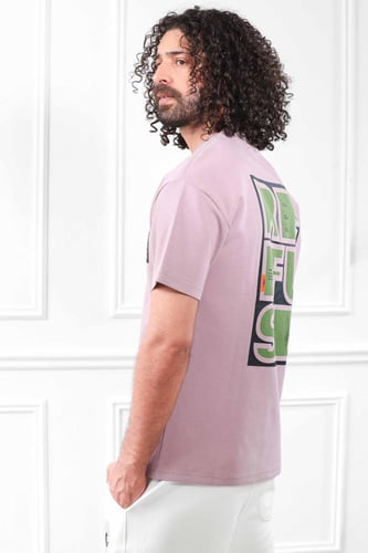 تيشرت رجالي اوفر سايز مزين بطبعة REFUSE متماثلة عل...