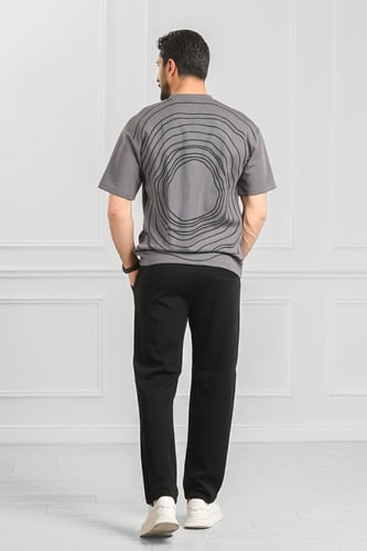 طقم رجالي أوفر سايز لونين نص كم