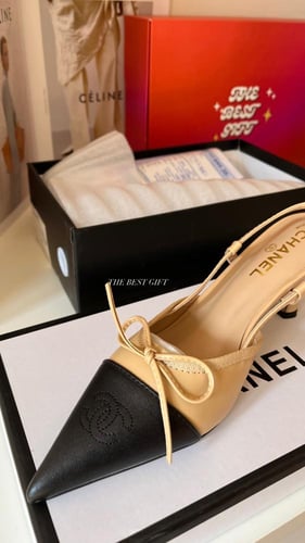 chanel heels - beige black