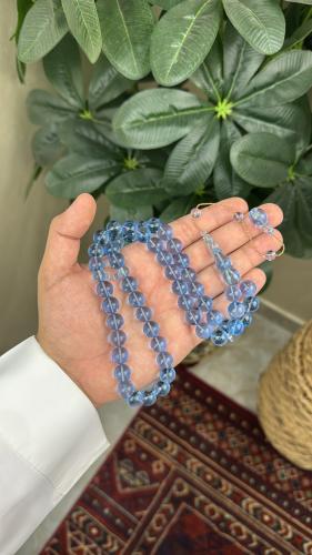 كاست امريكي