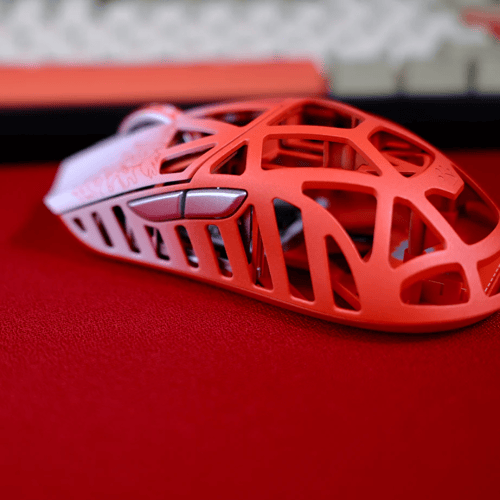 Fabulous Beast X 8k White&Red