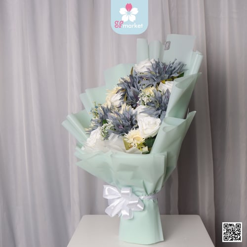 باقة ورد صناعي AF051
