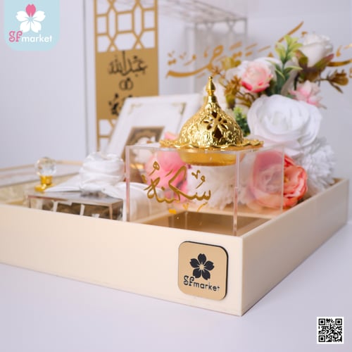 صندوق مهر إكرليك مع طباعة الاسماء DB024