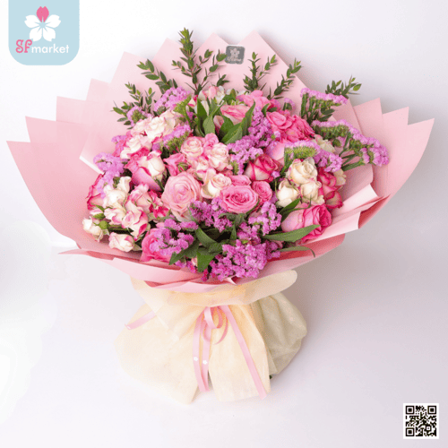 باقة ورد مع تغليف وردي NF090