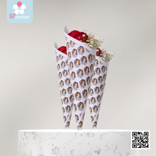 3 حبات ورد طبيعي مع ثيم المولد