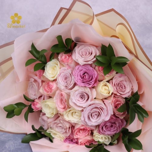 باقة ورد طبيعي لف سولفان NF017