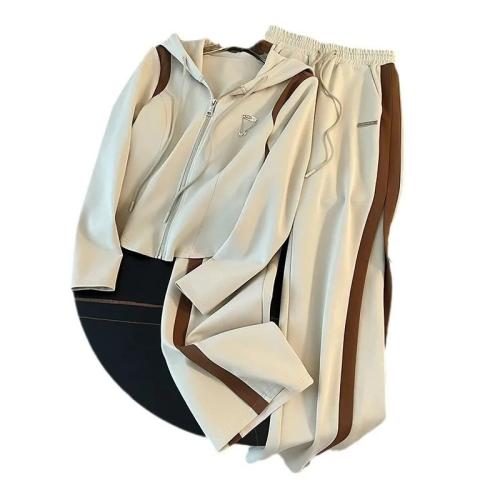 طقم نسائي رياضي كاجوال بغطاء للرأس وبنطلون واسع ال...