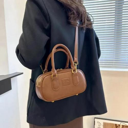 حقيبة يد نسائية