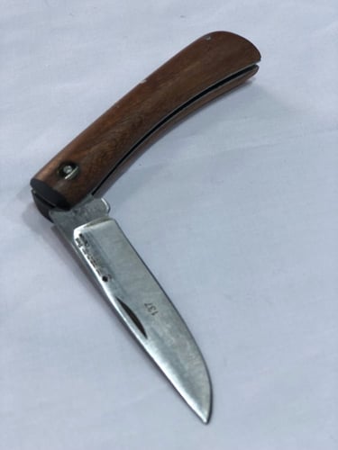 مقلمية كربون من ام شوكة الالمانية طول النصل 7سم وا...