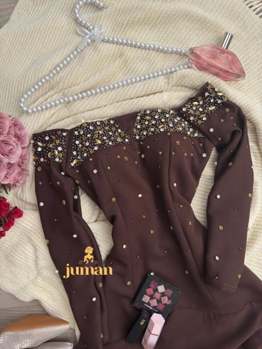 فستان بني انيق