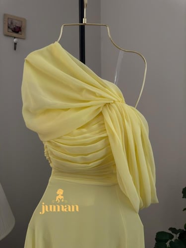 فستان صيفي ناعم