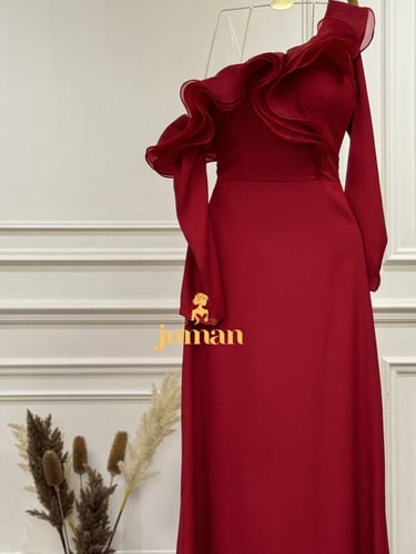 فستان احمر ناعم كم طويل فخم