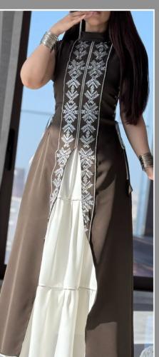 جلابيه رمضانيه تفته زيتي طويل بتطري هندسي