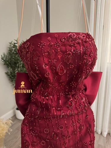 فستان سهره عودي بذيل فيونكه