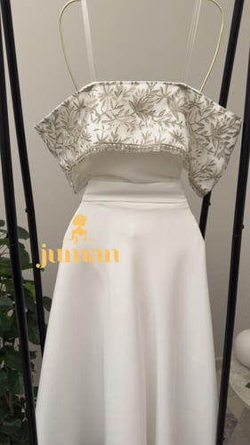 فستان عيد باربي ابيض