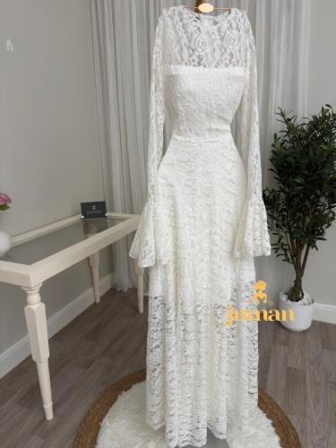 فستان دانتيل ابيض طويل