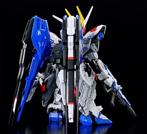 Master Grade SD Freedom Gundam