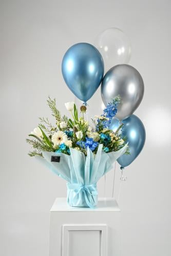 باقة المولود مع البالون