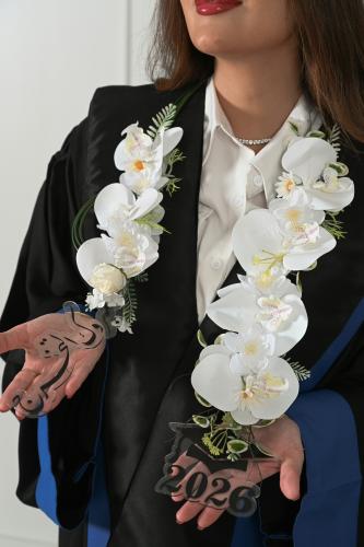 White graduation rose necklace - artificial rose