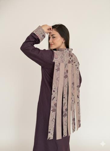 Linen Jalabiya with striped design