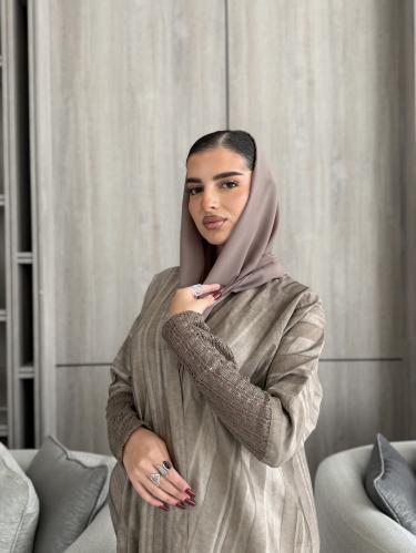 عباية بيج LA48
