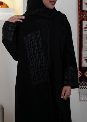 عباية كريب سرميك